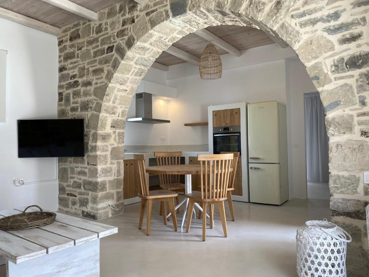 Laini Luxury Suites Pombia Extérieur photo
