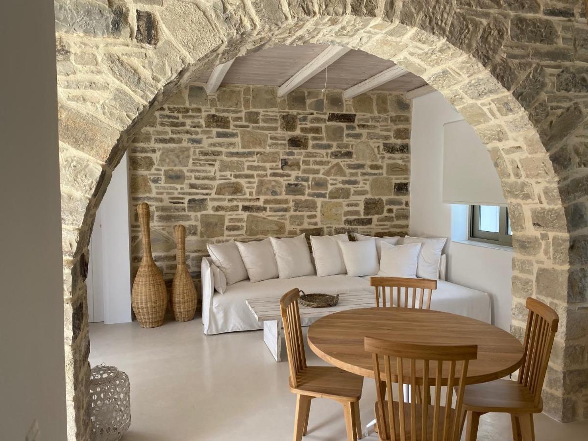 Laini Luxury Suites Pombia Extérieur photo