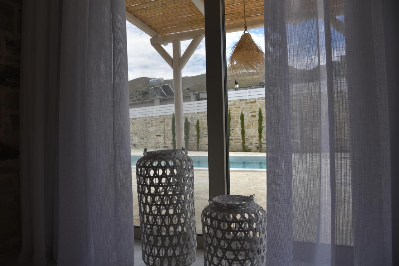 Laini Luxury Suites Pombia Extérieur photo